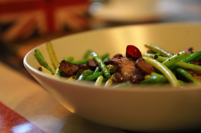 綠光豚臘肉炒蘆筍